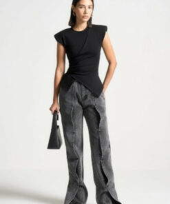 Alternative view of Black Wide Shoulder Ruched Waist Top DE17